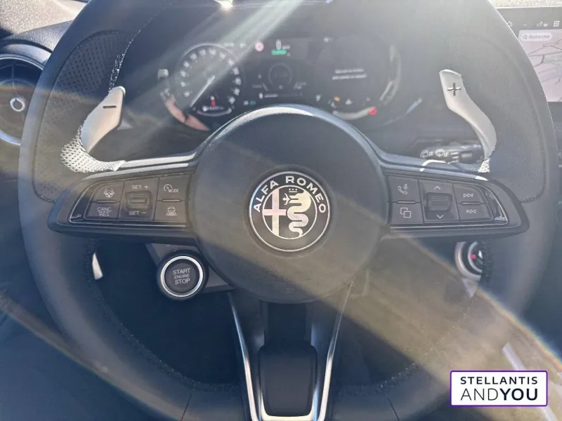 Image secondaire du véhicule 19