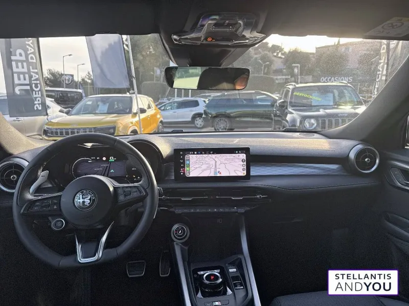 Image secondaire du véhicule 9