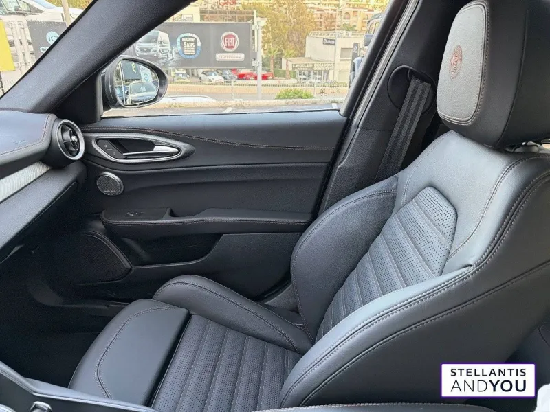 Image secondaire du véhicule 20