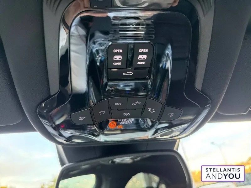 Image secondaire du véhicule 21