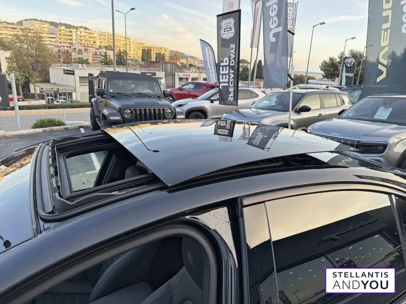 Image secondaire du véhicule 22