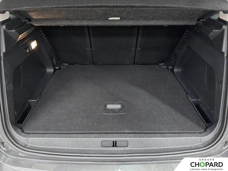 Image secondaire du véhicule 10