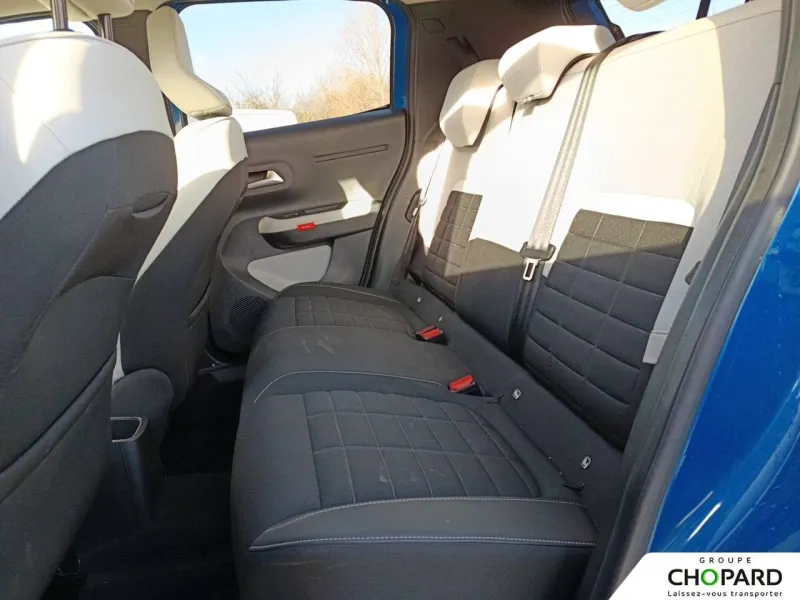 Image secondaire du véhicule 8