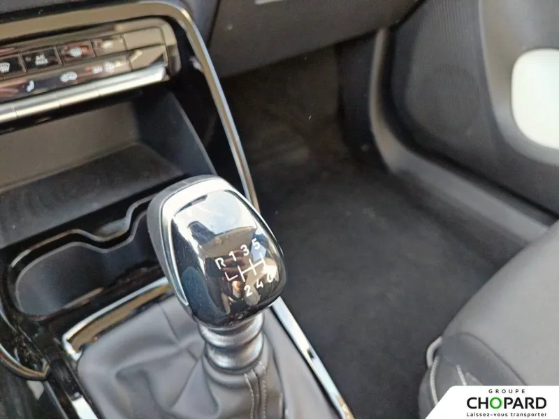 Image secondaire du véhicule 9