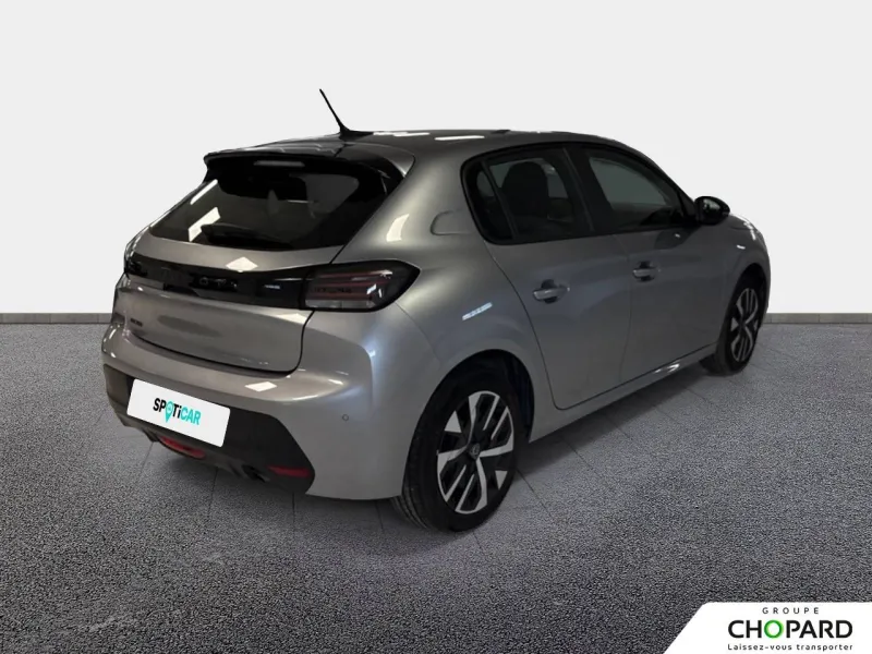 Image secondaire du véhicule 9