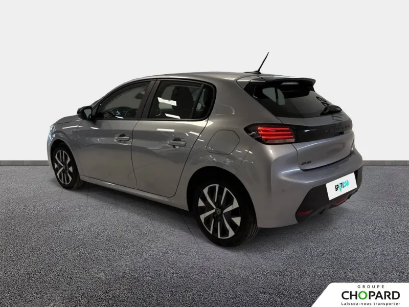 Image secondaire du véhicule 8