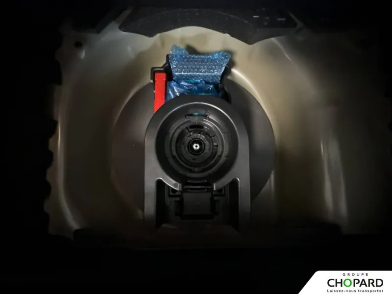 Image secondaire du véhicule 23