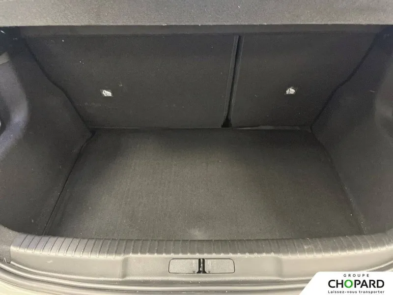 Image secondaire du véhicule 7