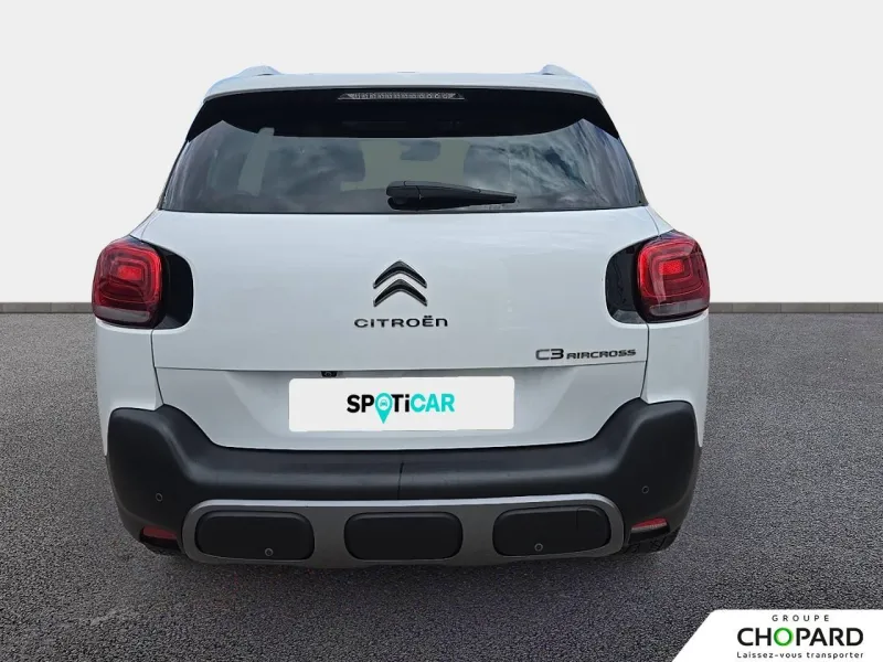 Image secondaire du véhicule 6