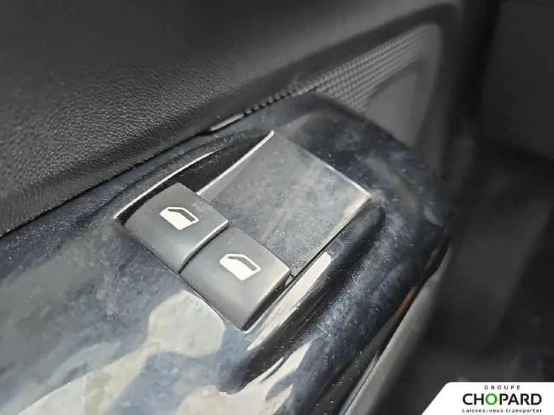 Image secondaire du véhicule 15