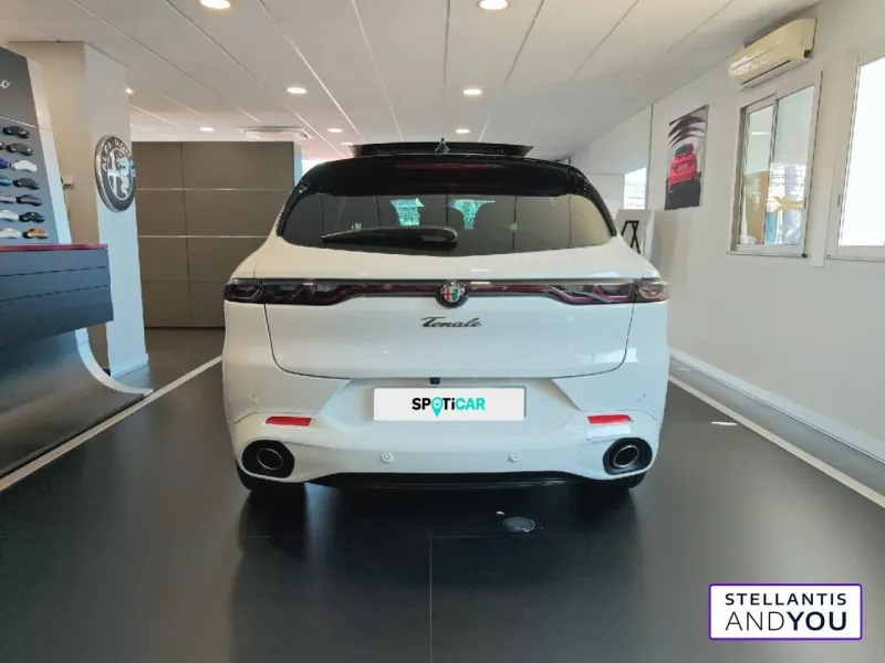 Image secondaire du véhicule 6