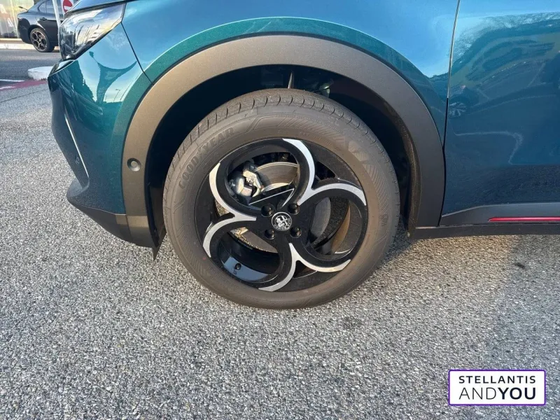 Image secondaire du véhicule 12