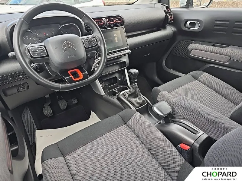 Image secondaire du véhicule 11