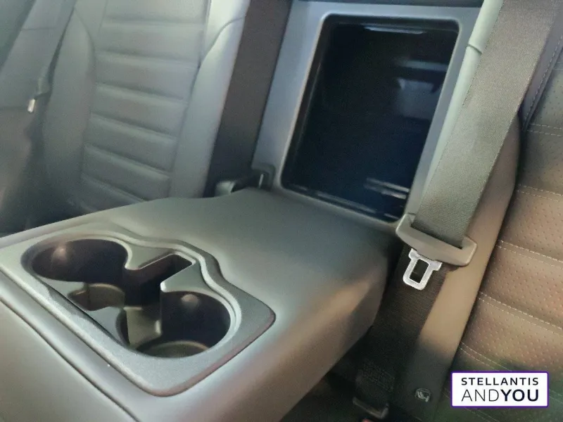 Image secondaire du véhicule 17