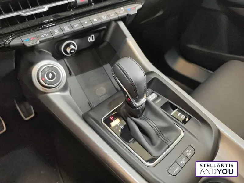 Image secondaire du véhicule 19