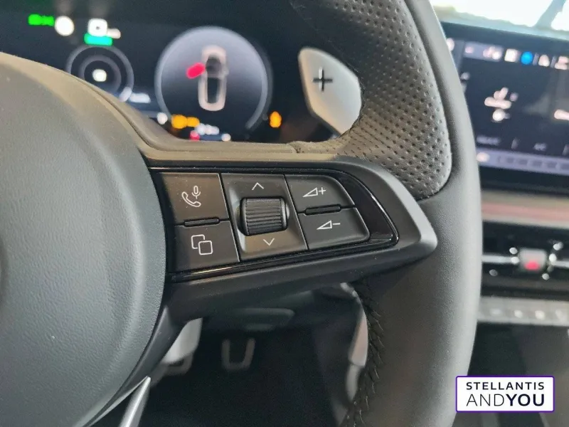 Image secondaire du véhicule 26