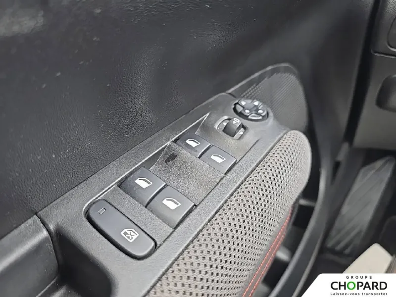 Image secondaire du véhicule 15