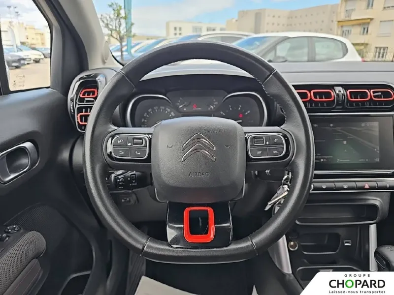 Image secondaire du véhicule 18