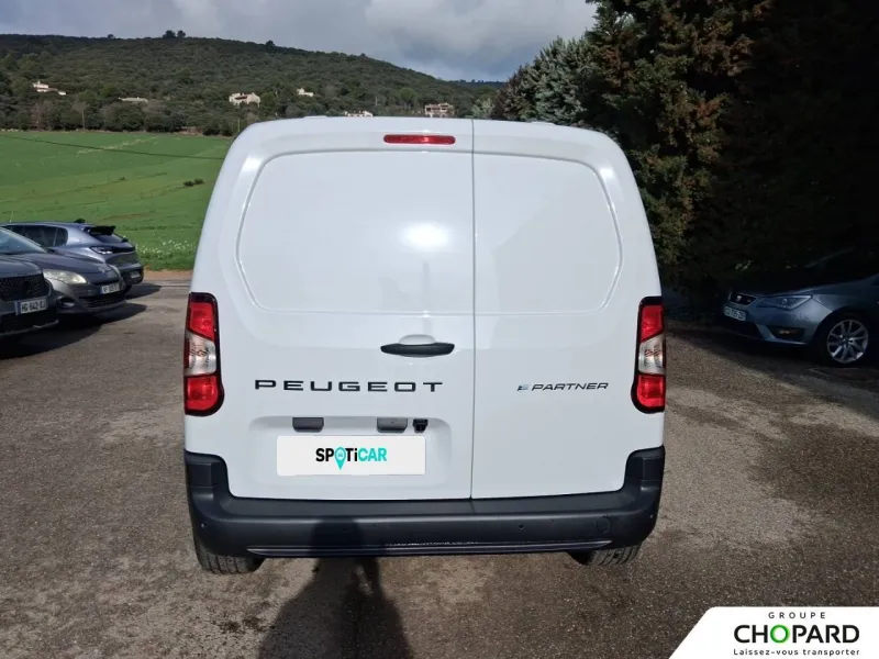 Image secondaire du véhicule 6