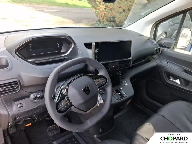 Image secondaire du véhicule 9