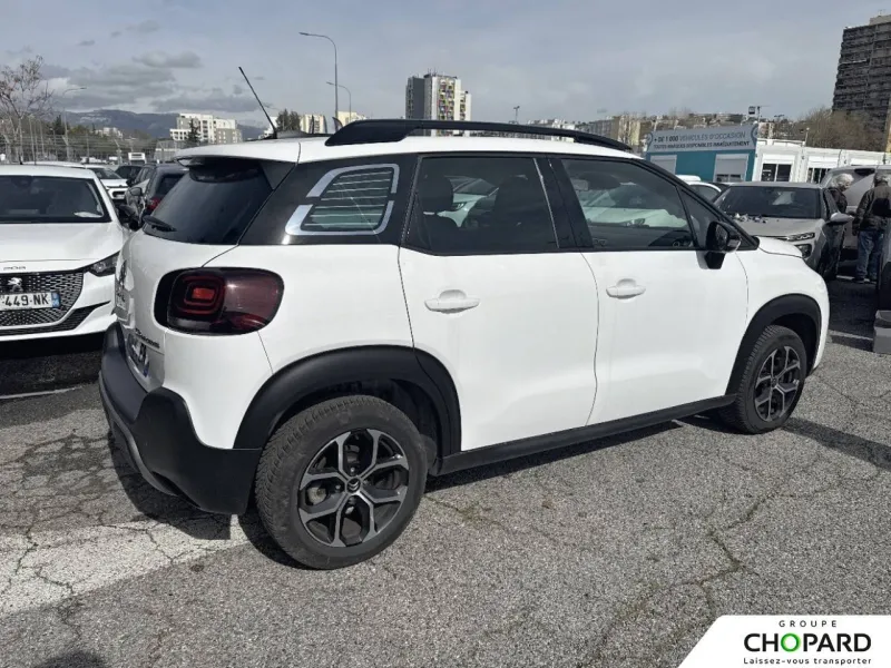 Image secondaire du véhicule 9