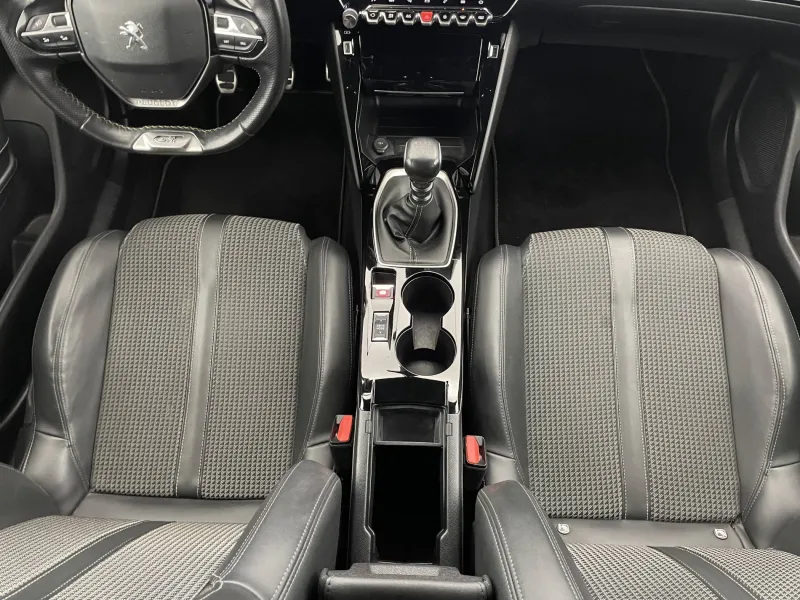 Image secondaire du véhicule 28