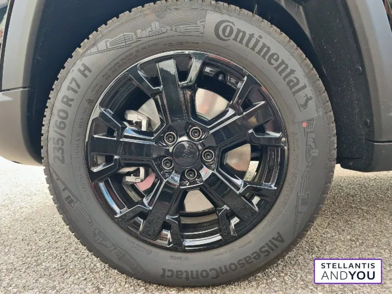 Image secondaire du véhicule 12