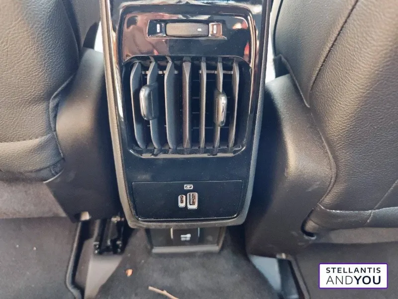 Image secondaire du véhicule 16