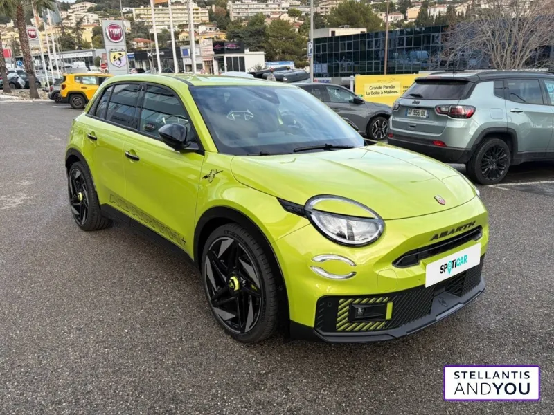 Image secondaire du véhicule 4