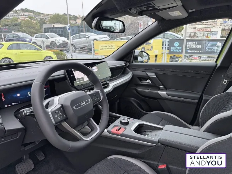 Image secondaire du véhicule 13