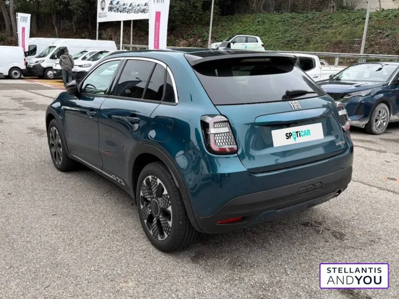 Image secondaire du véhicule 8