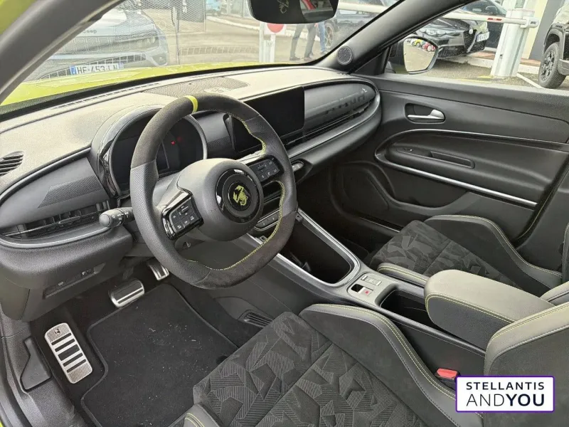 Image secondaire du véhicule 13