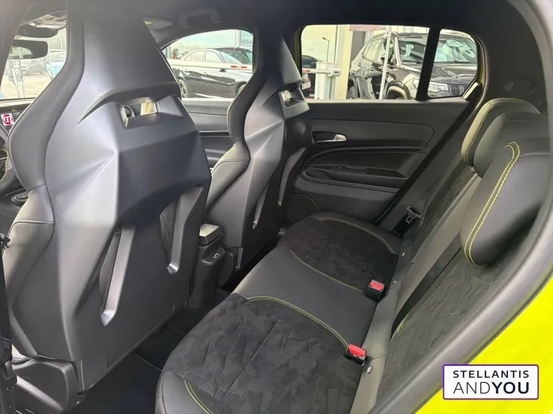 Image secondaire du véhicule 16