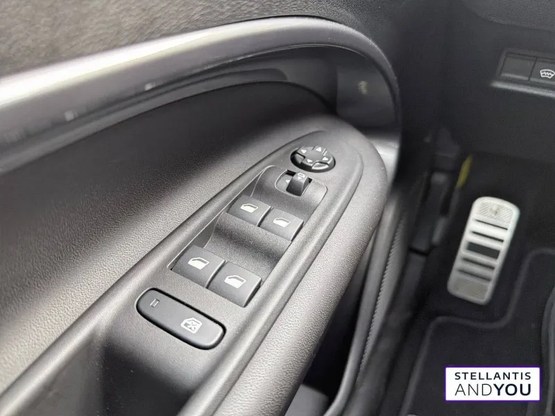 Image secondaire du véhicule 17