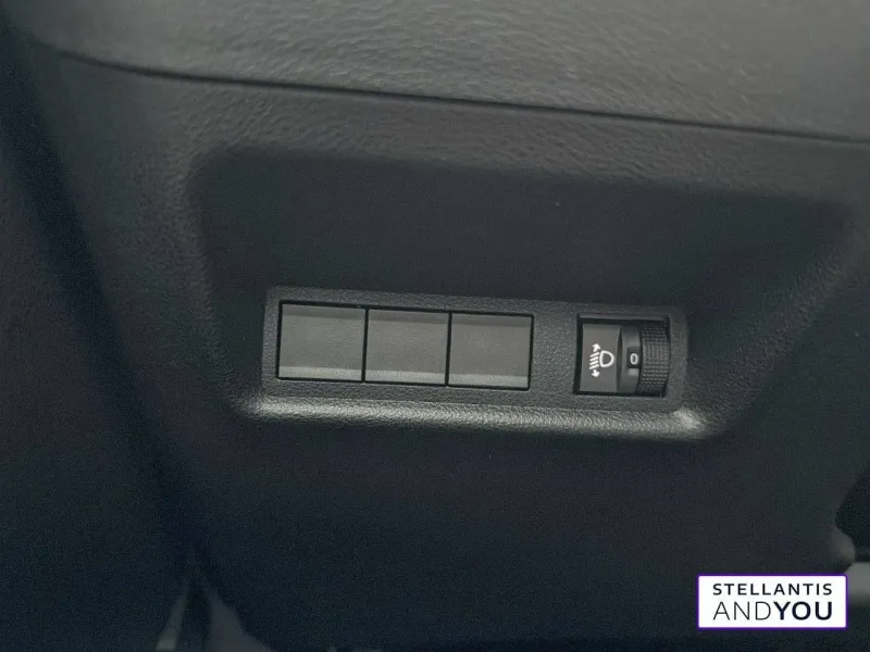 Image secondaire du véhicule 17