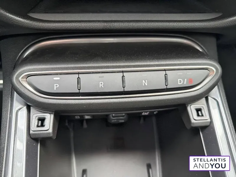 Image secondaire du véhicule 21