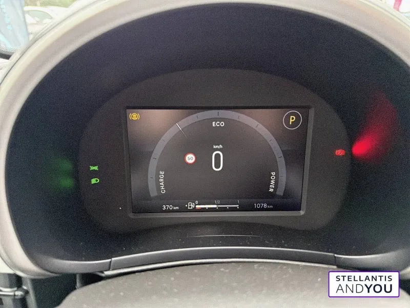 Image secondaire du véhicule 19