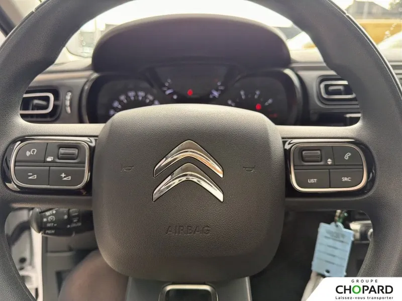 Image secondaire du véhicule 25