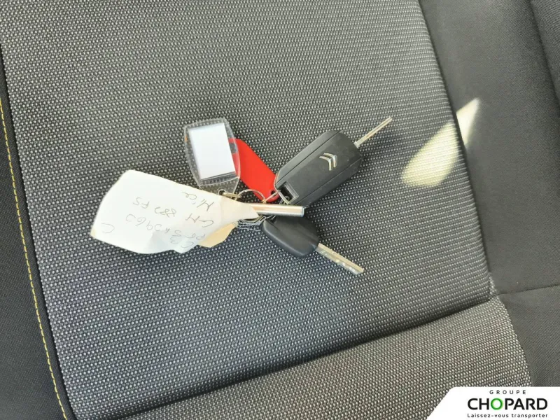 Image secondaire du véhicule 15