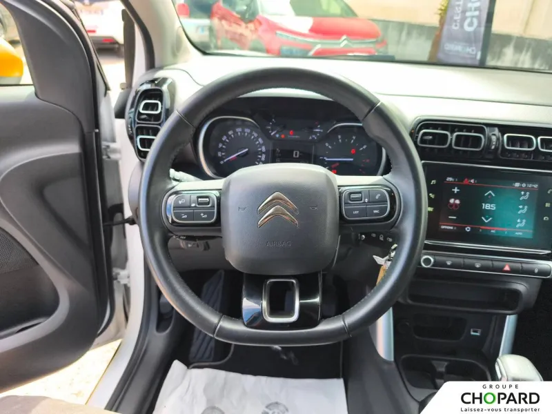 Image secondaire du véhicule 18