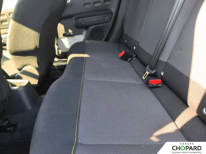 Image secondaire du véhicule 12