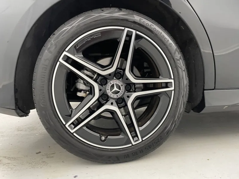 Image secondaire du véhicule 19