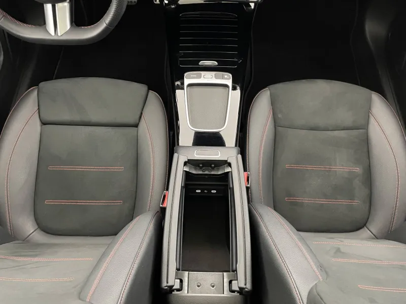 Image secondaire du véhicule 27