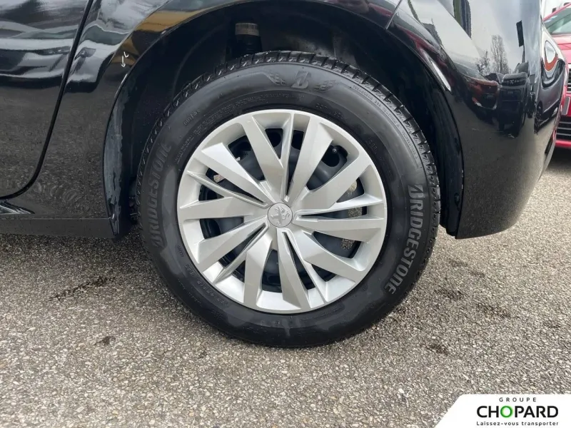 Image secondaire du véhicule 12