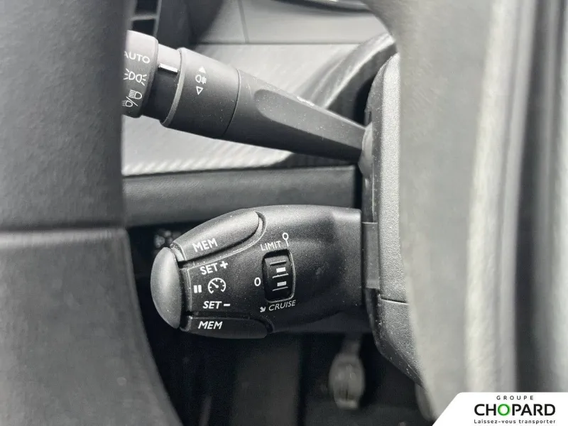 Image secondaire du véhicule 15