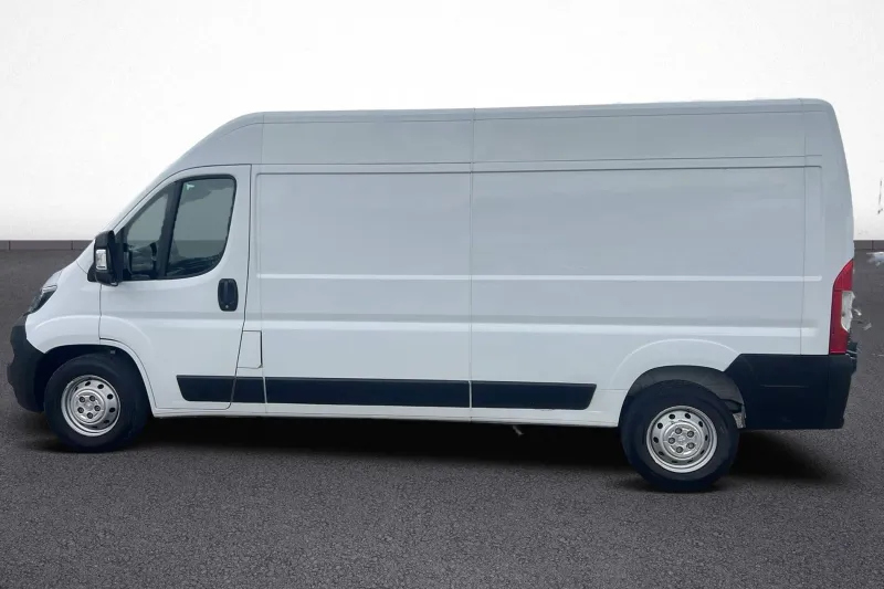 Image secondaire du véhicule 4