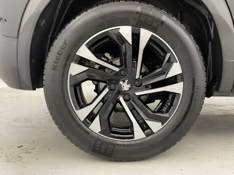 Image secondaire du véhicule 37