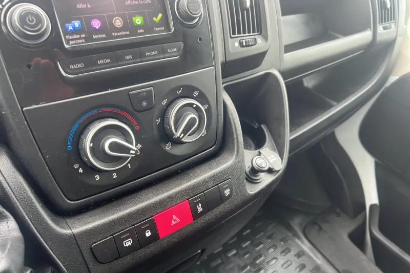 Image secondaire du véhicule 20