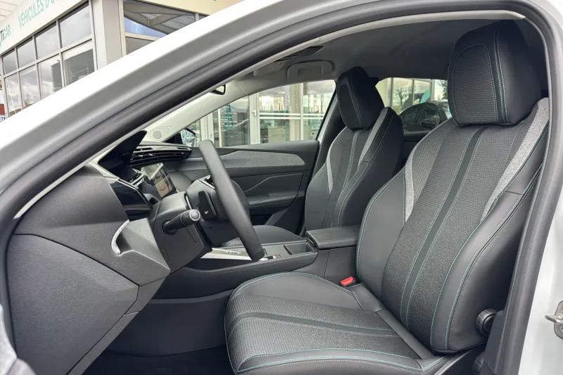 Image secondaire du véhicule 11