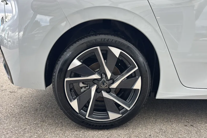 Image secondaire du véhicule 16